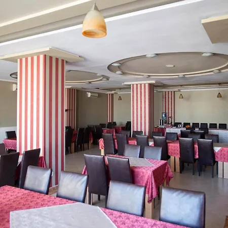 Hotel Alexandra 3*